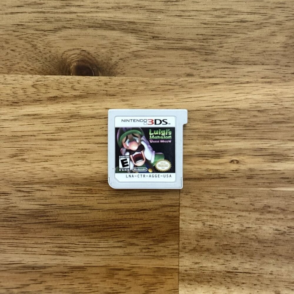 Luigi's Mansion: Dark Moon (Nintendo, 3DS) Authentic/Tested & SHIPS FAST!